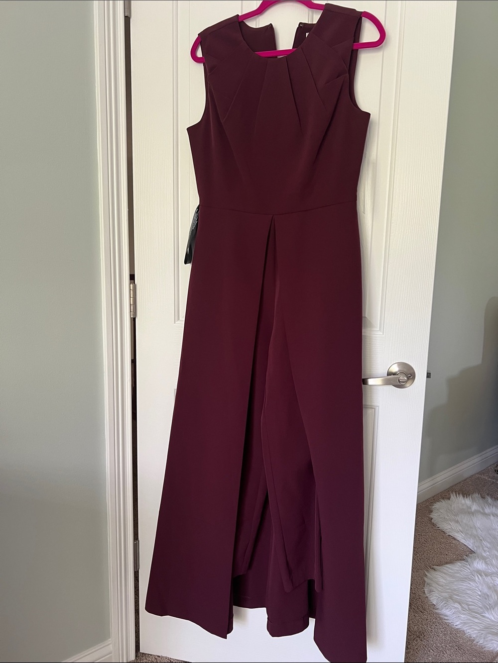 Elegant Burgundy Sleeveless Dress with pants
